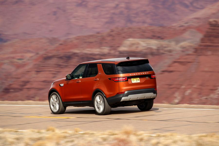  Land Rover Discovery HSE TD6 2017 года  (NA) (фото 52 из 61)